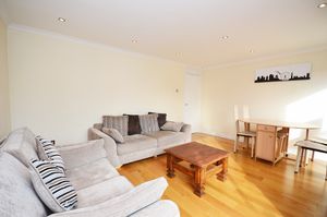 Lounge- click for photo gallery
